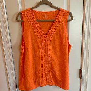 Talbots sleeveless top with lace detail